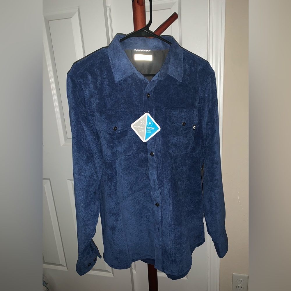Hi-Tec Men's Blue Corduroy button up - NWT, medium